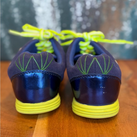 Coach Y2K Vintage Blue Metallic and Nylon Darla Sneaker - Picture 4 of 13